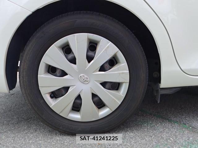 Toyota COROLLA FIELDER 2013-11 8313795-9