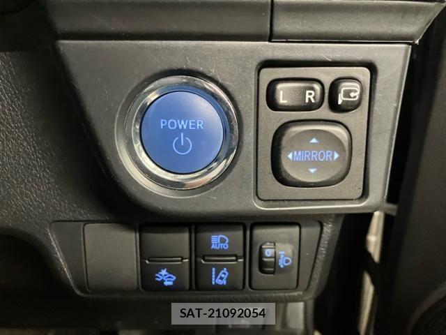 Toyota COROLLA FIELDER 2020-06 8365220-21