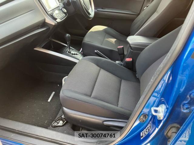 Toyota COROLLA FIELDER 2014-01 8411730-7