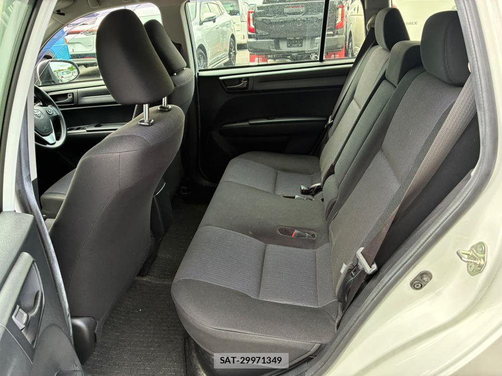 Toyota COROLLA FIELDER 2019-06 8351354-9