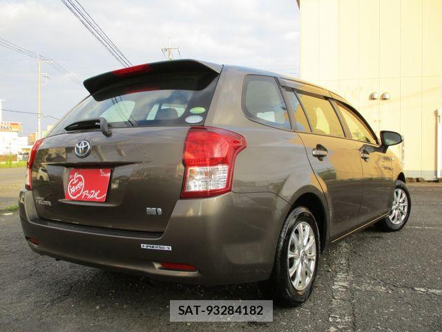 Toyota COROLLA FIELDER 2013-09 8457203-2