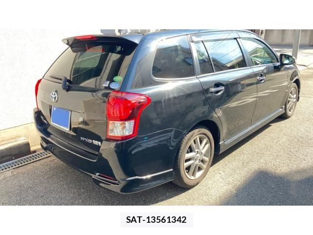 Toyota COROLLA FIELDER 2013-12 8561499-2