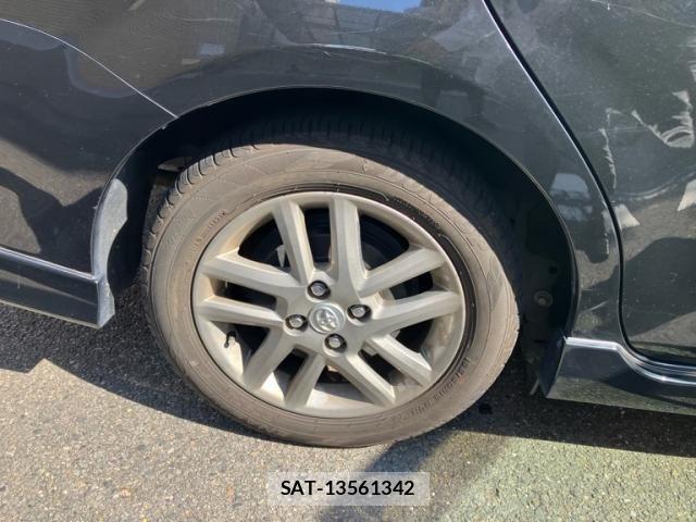 Toyota COROLLA FIELDER 2013-12 8561499-4