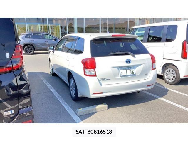 Toyota COROLLA FIELDER 2014-04 8561496-1