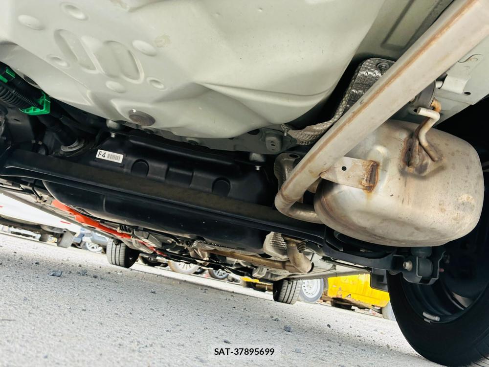Toyota COROLLA FIELDER 2019-07 8590877-37