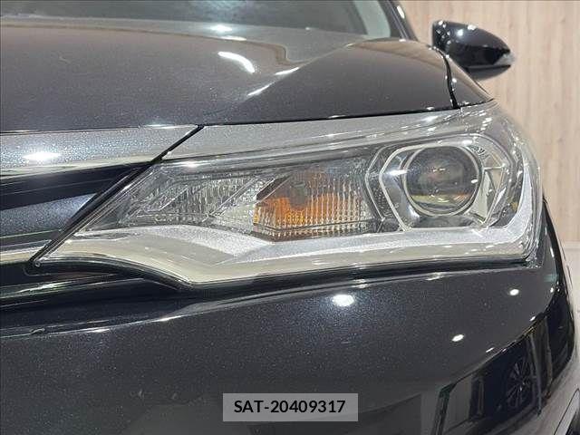 Toyota COROLLA FIELDER 2017-10 8626219-23