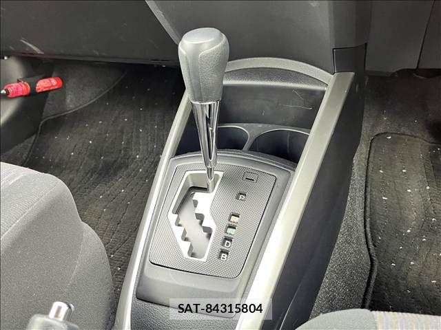 Toyota COROLLA FIELDER 2013-09 8658489-23