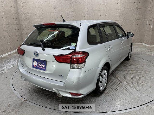 Toyota COROLLA FIELDER 2017-09 8658494-3