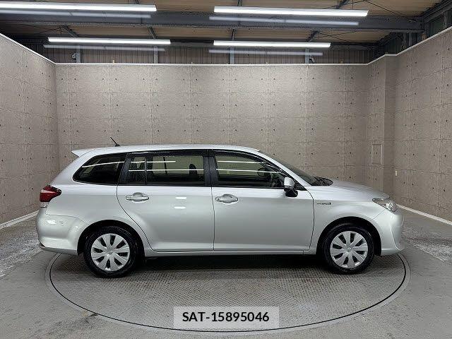 Toyota COROLLA FIELDER 2017-09 8658494-5