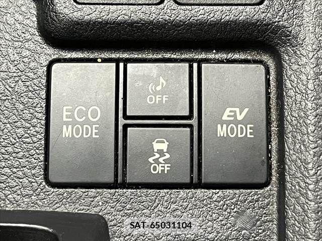 Toyota COROLLA FIELDER 2014-03 8658495-4