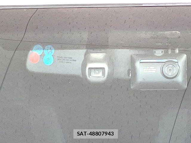 Toyota COROLLA FIELDER 2014-01 8685335-2