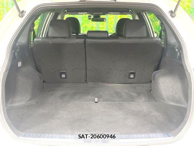 Toyota COROLLA FIELDER 2016-04 8828322-9