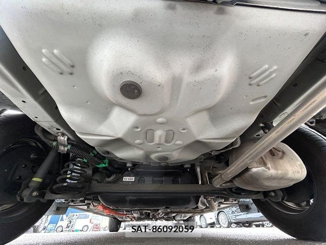 Toyota COROLLA FIELDER 2013-12 8828324-25