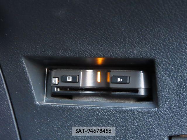 Toyota COROLLA FIELDER 2018-12 8828319-4
