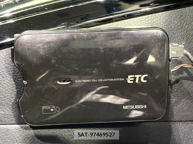 Toyota COROLLA FIELDER 2013-11 8848518-4
