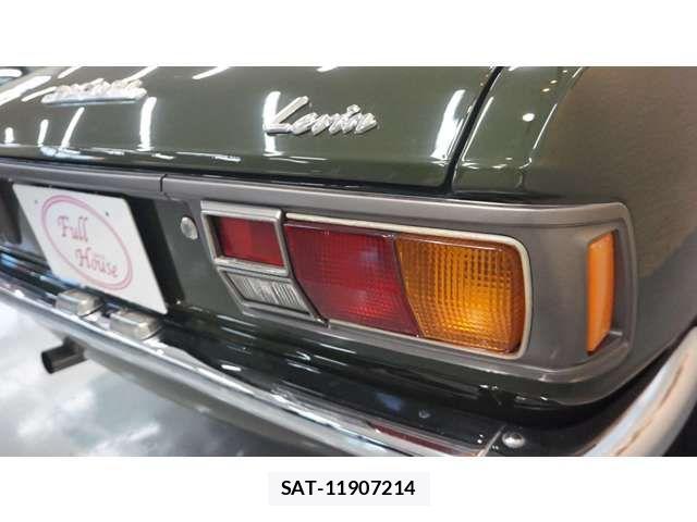 Toyota COROLLA LEVIN 1973-04 1003283-8