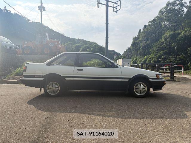 Toyota COROLLA LEVIN 1985-08 8365223-6