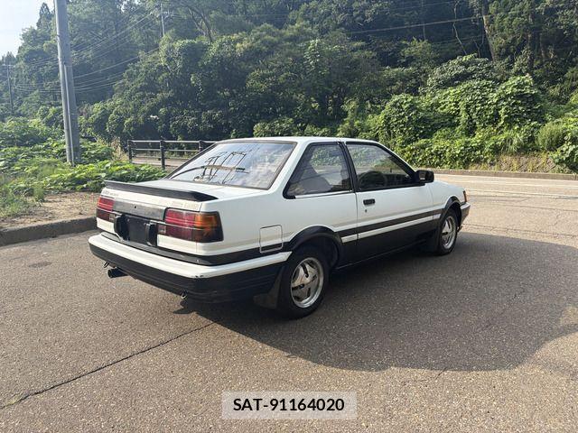 Toyota COROLLA LEVIN 1985-08 8365223-7