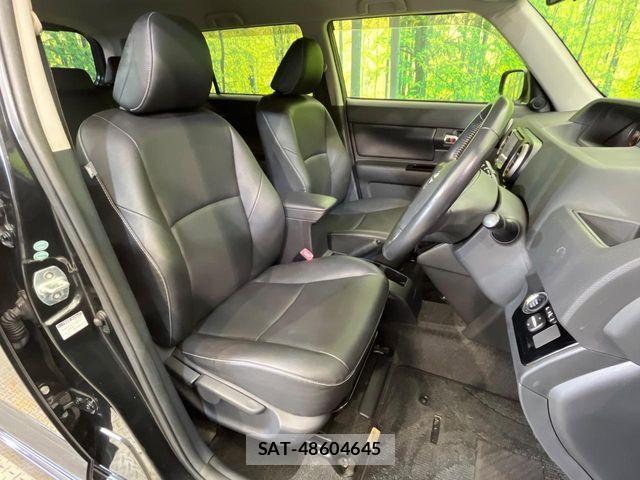Toyota COROLLA RUMION 2013-02 6814296-9