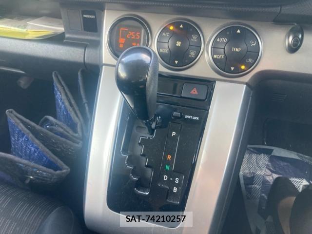 Toyota COROLLA RUMION 2010-11 7216406-20