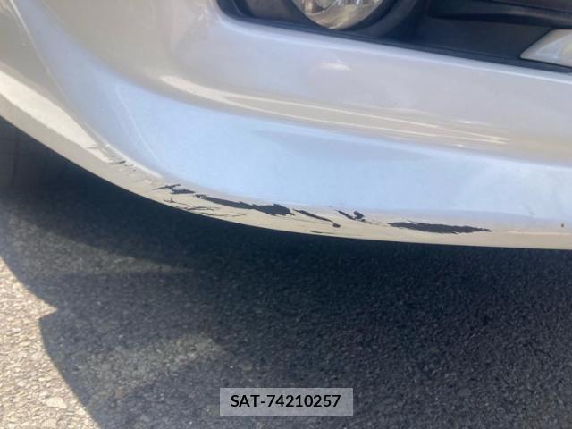 Toyota COROLLA RUMION 2010-11 7216406-21