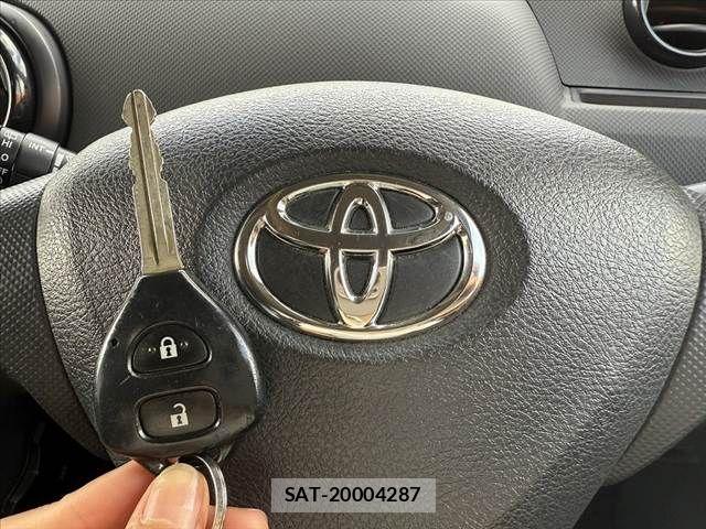 Toyota COROLLA RUMION 2008-06 7216394-3