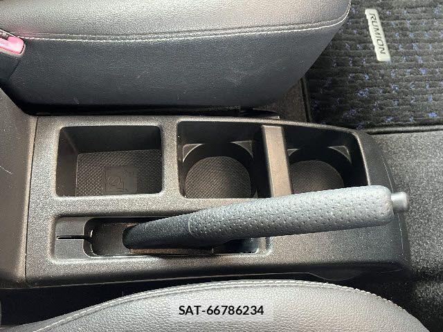 Toyota COROLLA RUMION 2015-02 7561961-21