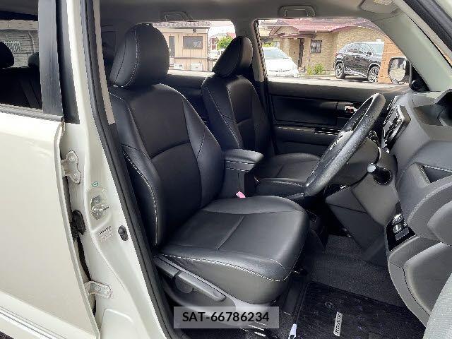 Toyota COROLLA RUMION 2015-02 7561961-3