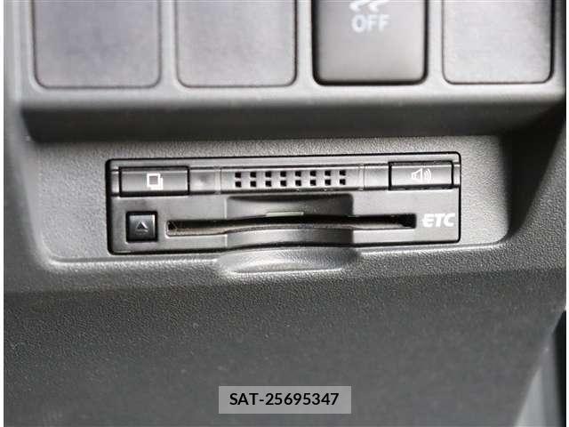Toyota COROLLA RUMION 2015-01 7783636-12