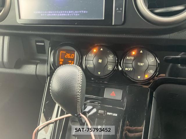 Toyota COROLLA RUMION 2013-07 8034952-19