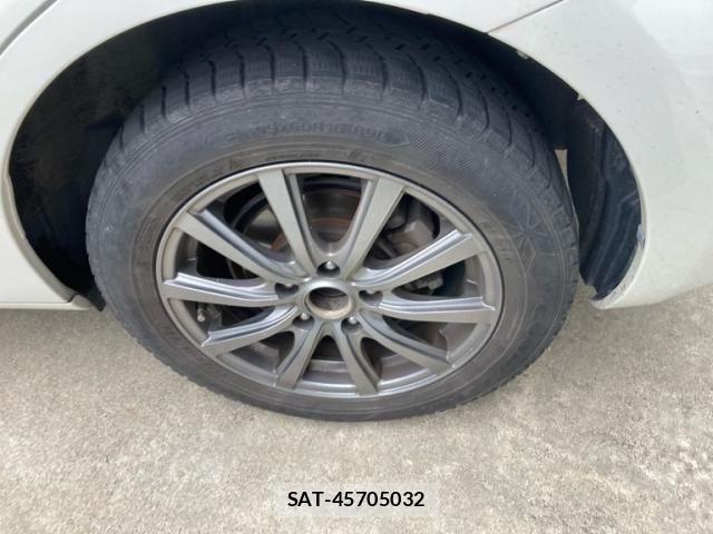 Toyota COROLLA RUMION 2015-09 8098576-9