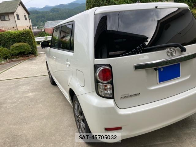 Toyota COROLLA RUMION 2015-09 8098576-4