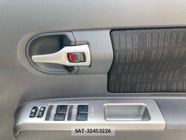 Toyota COROLLA RUMION 2010-05 8411732-12