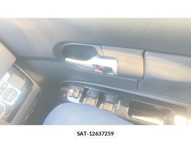 Toyota COROLLA RUMION 2011-08 8411731-10