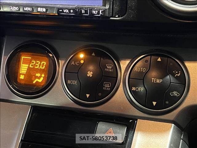 Toyota COROLLA RUMION 2012-01 8828325-14