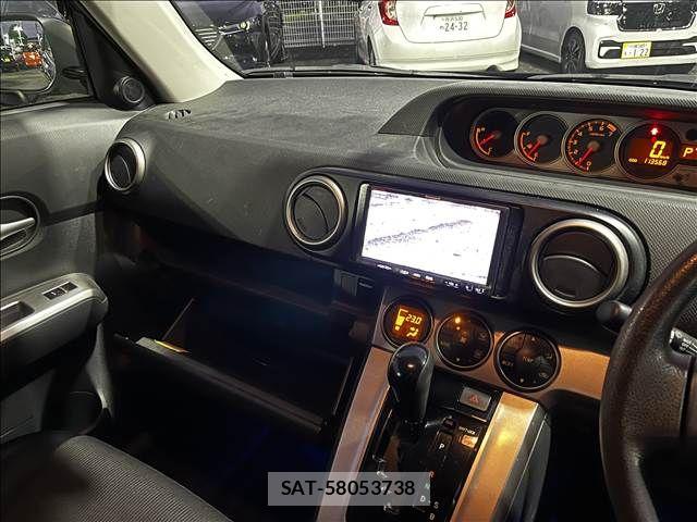 Toyota COROLLA RUMION 2012-01 8828325-17