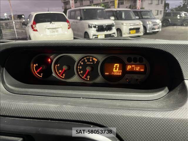 Toyota COROLLA RUMION 2012-01 8828325-3