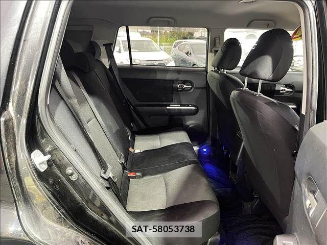 Toyota COROLLA RUMION 2012-01 8828325-4