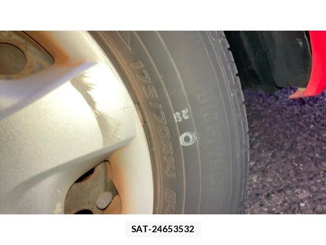 Toyota COROLLA RUNX 2003-09 8229355-9