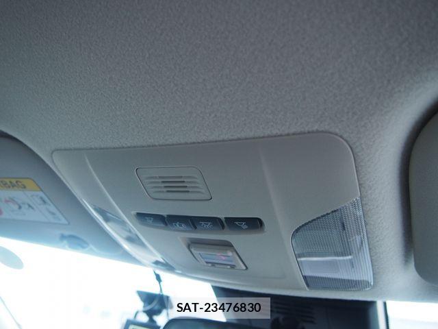 Toyota COROLLA SEDAN 2022-12 1219698-15