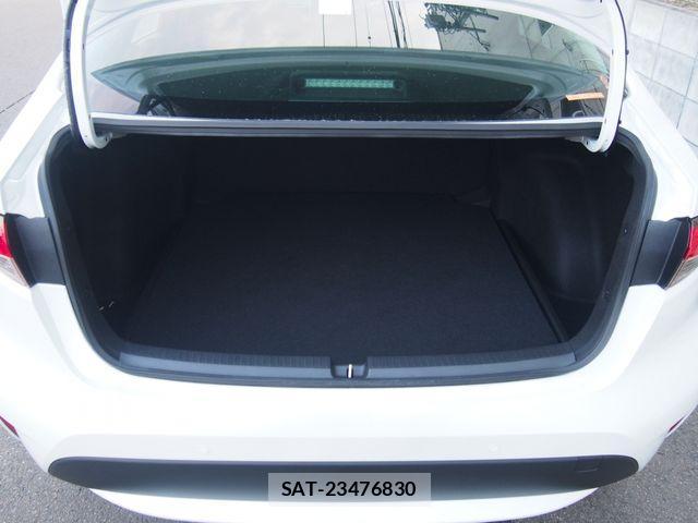 Toyota COROLLA SEDAN 2022-12 1219698-7