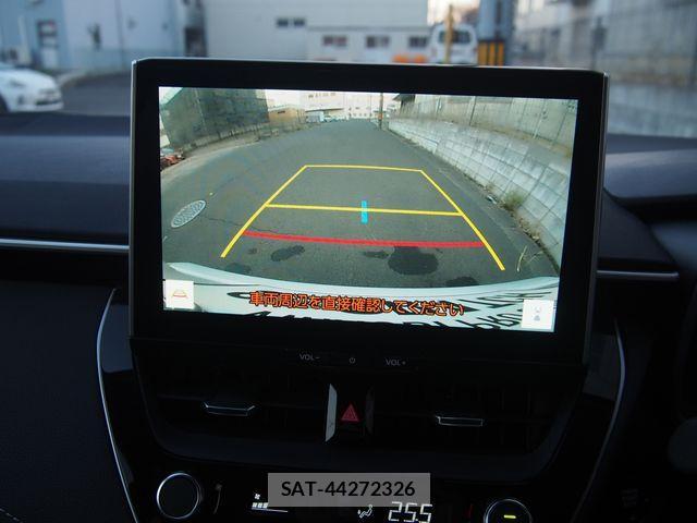Toyota COROLLA SEDAN 2024-08 1585038-9
