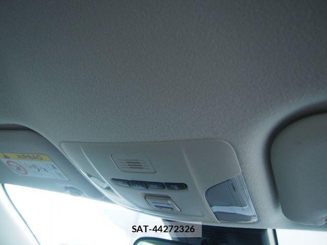 Toyota COROLLA SEDAN 2024-08 1585038-15