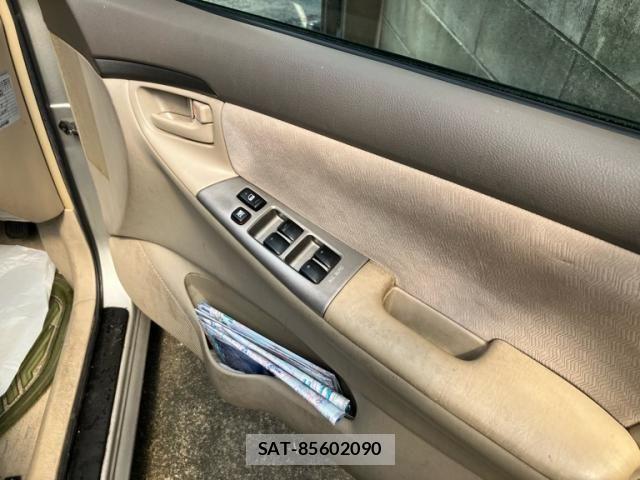 Toyota COROLLA SEDAN 2005-03 6670910-10