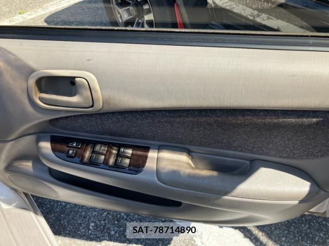 Toyota COROLLA SEDAN 1998-02 6992690-13