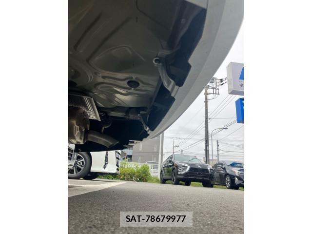 Toyota COROLLA SEDAN 2024-05 7057994-11