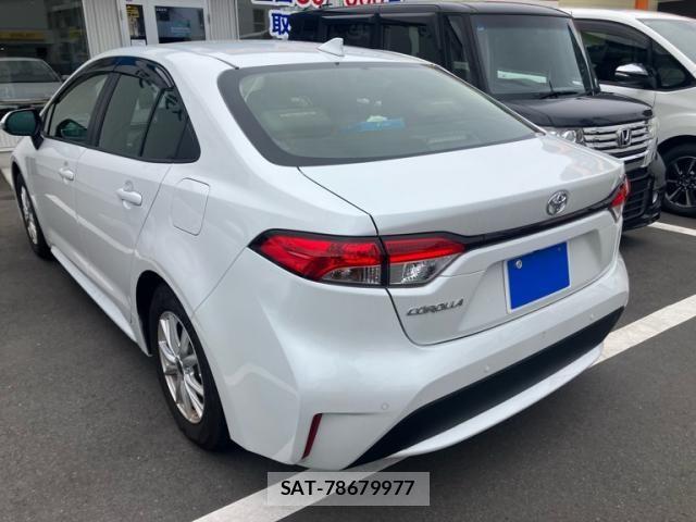 Toyota COROLLA SEDAN 2024-05 7057994-3