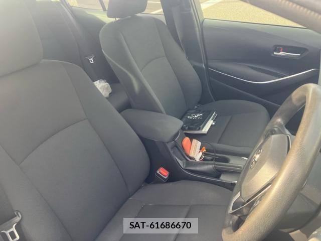 Toyota COROLLA SEDAN 2021-12 7216410-11