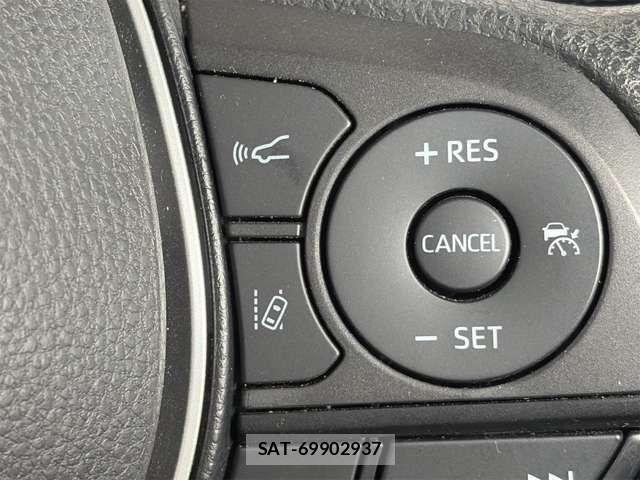 Toyota COROLLA SEDAN 2022-05 7216411-10
