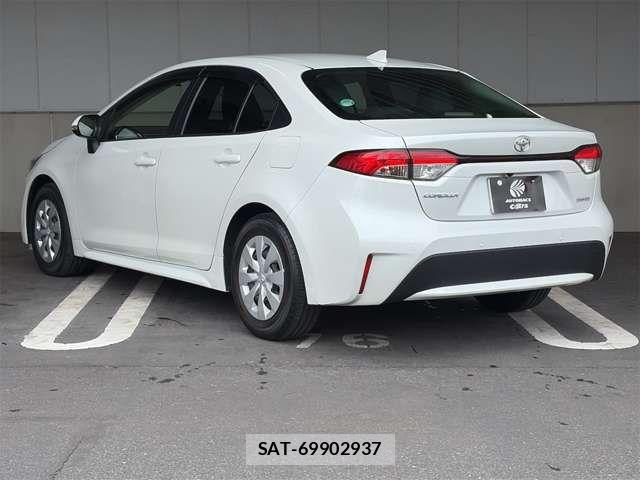 Toyota COROLLA SEDAN 2022-05 7216411-20